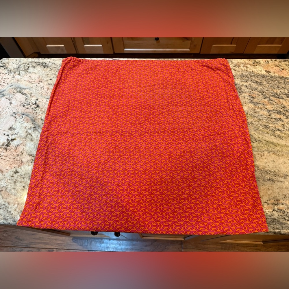 Tory Burch Large Orange and Red Patterned Drawstring Dust bag - Picture 4 of 10